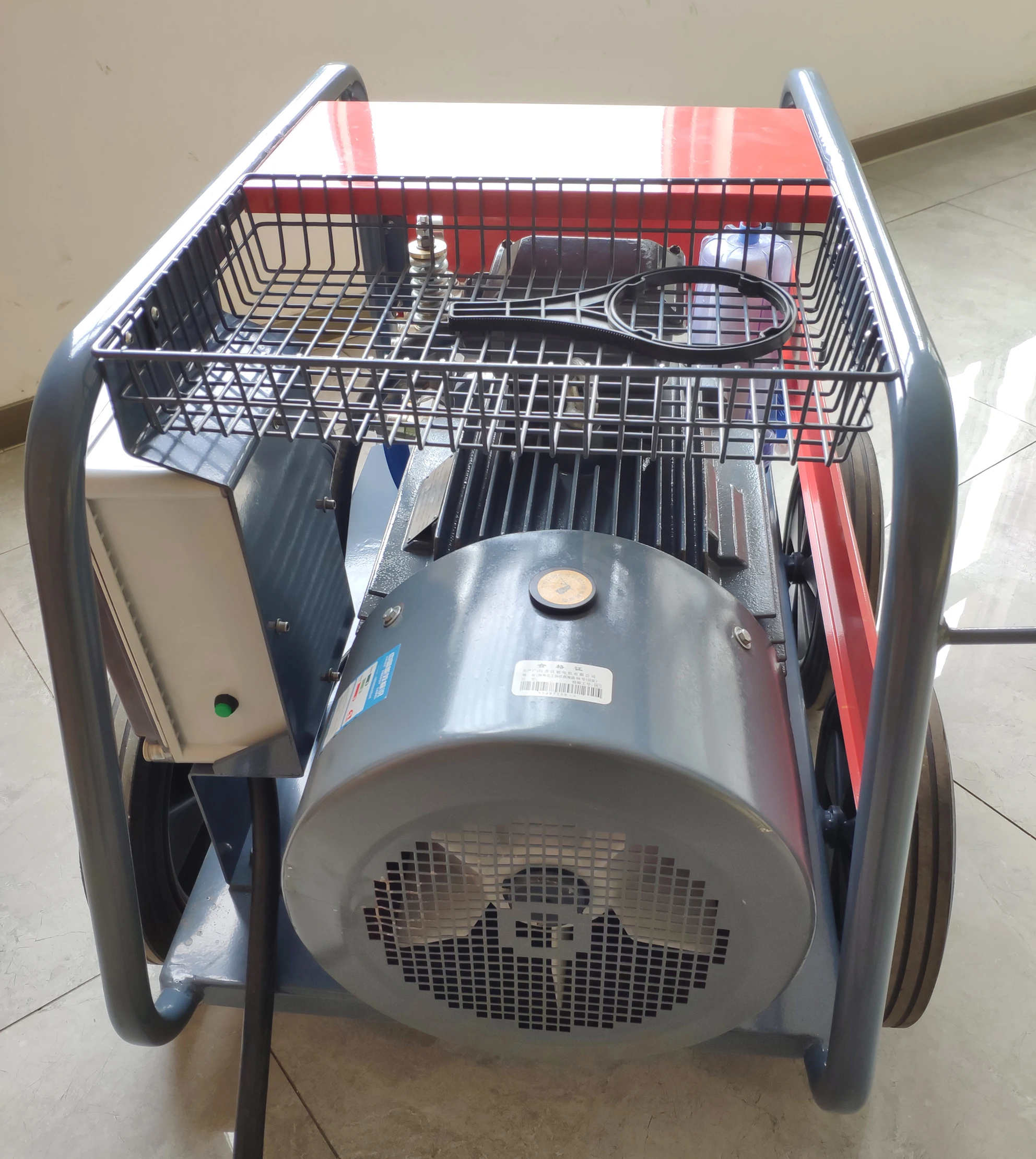 500 bar 22 L/dk 7250 PSI Endüs - Heavy Equipment Electrical incelemesi ve fiyatı